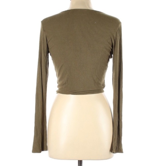 Nollie ribbed long sleeve front knot scoop neck Fitted top Large Olive green - Picture 2 of 5